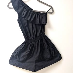 Black  one shoulder small cotton romper with ruffles